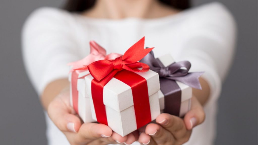 New Year Eve Gift
