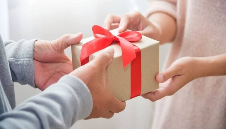 Chinese New Year Gift for Wife